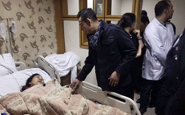 Đại sứ Việt Nam tại Ai Cập Trần Thành Công thăm hỏi các nạn nhân vụ đánh bom.