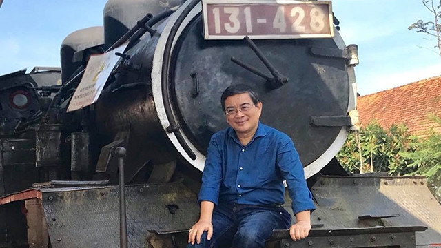 Nguyên Giám đốc Nhà hát Tuổi trẻ Trương Nhuận.