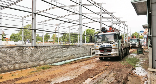 Công trình vi phạm tại thôn Tiên Hùng, xã Nguyên Khê, huyện Đông Anh, Hà Nội.