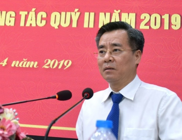 Ủy viên T.Ư Đảng, Bí thư Tỉnh ủy Bạc Liêu Nguyễn Quang Dương phát biểu tại hội nghị.