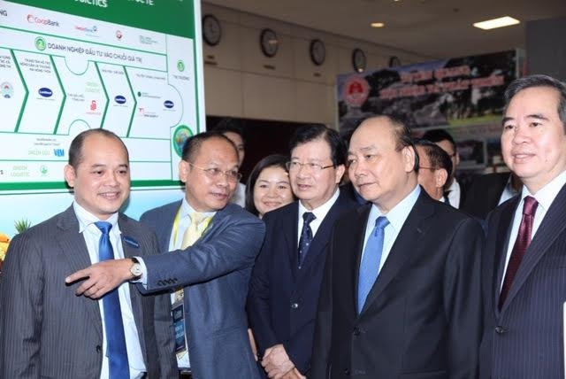 Thủ tướng thăm gian hàng Chuỗi giá trị ngành rau củ quả