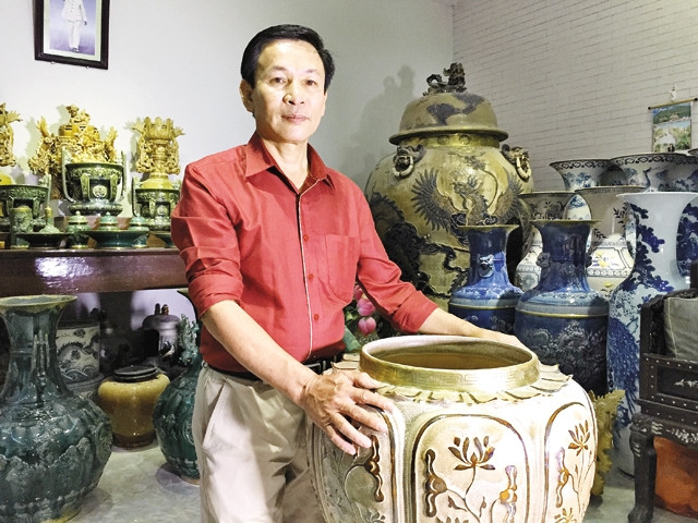 Người giữ hồn gốm cổ 