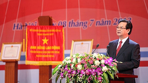 Thủ tướng Nguyễn Tấn Dũng phát biểu tại lễ kỷ niệm 25 năm thành lập Ngân hàng Công Thương Việt Nam. (Ảnh: VGP)