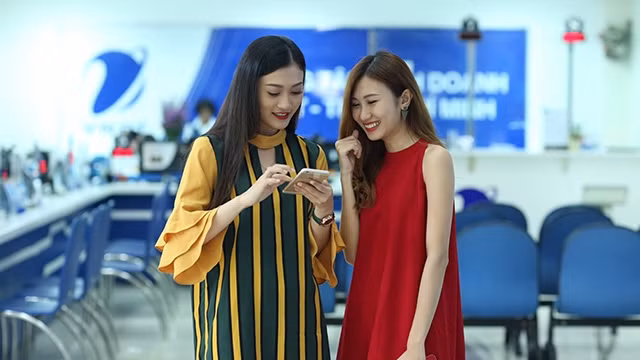 VinaPhone sẽ chuyển đổi số đầu tiên