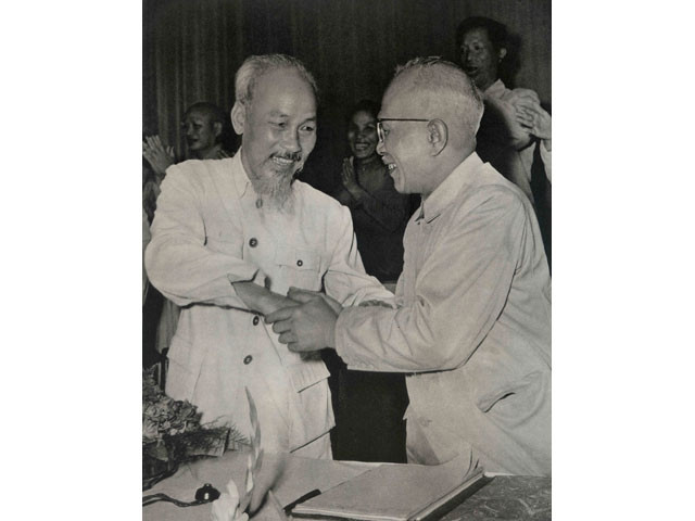 Bác Hồ - Bác Tôn, hình ảnh cao đẹp của tình đoàn kết nam - bắc một nhà, biểu tượng thiêng liêng của khối đại đoàn kết toàn dân tộc Việt Nam