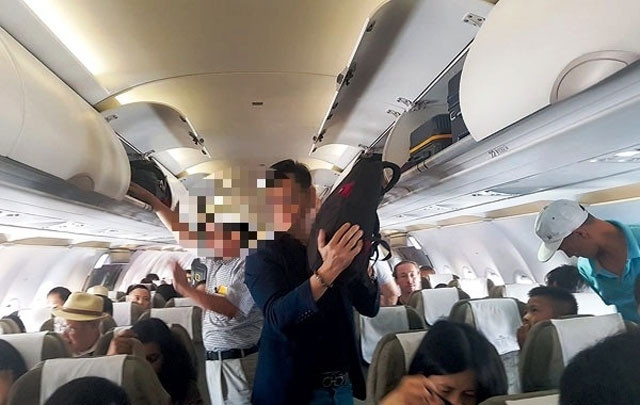 Phát hiện nhiều hành khách người nước ngoài trộm cắp trên máy bay