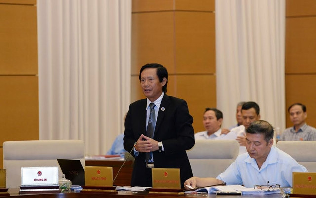 Đại diện Liên đoàn Luật sư Việt Nam tham gia góp ý tại phiên họp đại biểu QH chuyên trách.