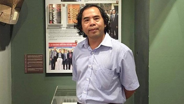 Nên làm mới các đề tài nghiên cứu văn học