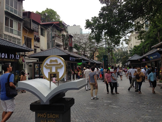 Khai trương phố Sách Hà Nội