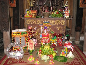 Mâm cỗ Trung thu truyền thống của người Việt.