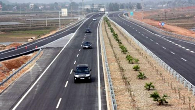 Bắt giám đốc Công ty Hiệp Hương và năm công nhân đường cao tốc Nội Bài –Lào Cai 