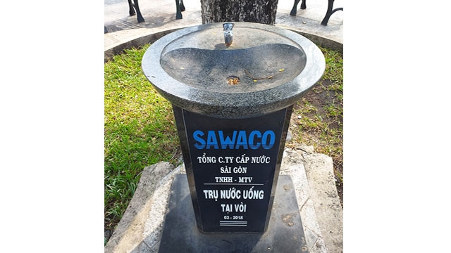 Vòi nước hỏng van khô khốc.