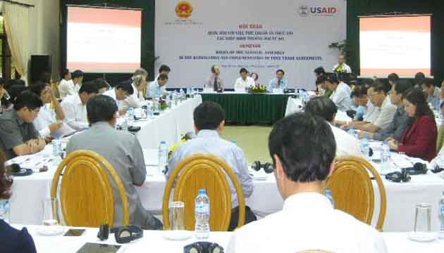 Đông đảo các đại biểu Quốc hội cùng chuyên gia trong nước và quốc tế tham dự tại Hội thảo.