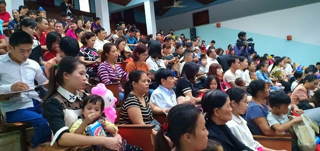 Buổi sinh hoạt Câu lạc bộ Teo đường mật bẩm sinh thu hút rất nhiều người tham gia. 