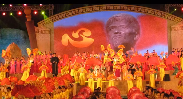 Chương trình Tiếng thơ ai động đất trời kỷ niệm 250 năm Ngày sinh Đại thi hào Nguyễn Du.