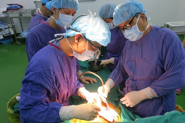 Đau thắt ngực báo hiệu bệnh lý nguy hiểm gì