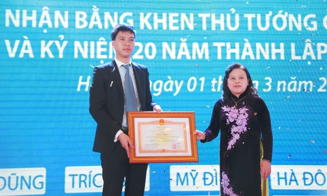 Bệnh viện Medlatec đón nhận Bằng khen của Thủ tướng Chính phủ