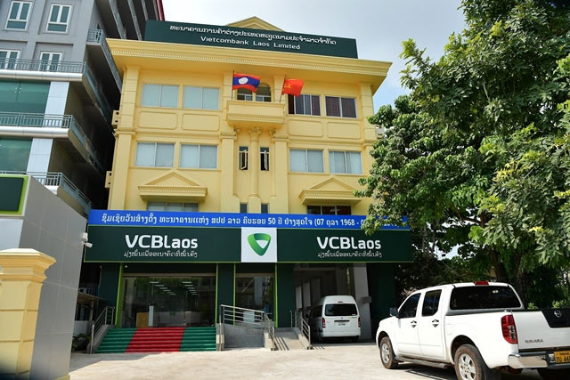 Vietcombank Lào: Thuận lợi, thách thức và triển vọng phát triển