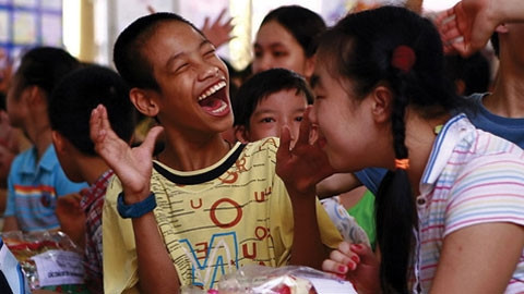 Vì tham lam, một số cán bộ Trung tâm cứu trợ trẻ em tàn tật làm khổ hàng trăm trẻ khuyết tật ở Hà Giang (nguồn ảnh: molisa.gov.vn)