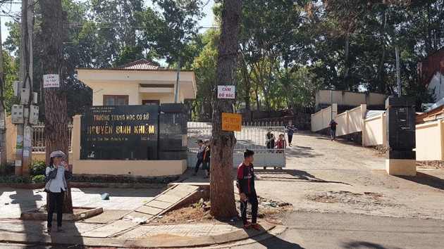 Trường Trung học cơ sở Nguyễn Bỉnh Khiêm, nơi bà Võ Thị Thu Oanh công tác và vi phạm.