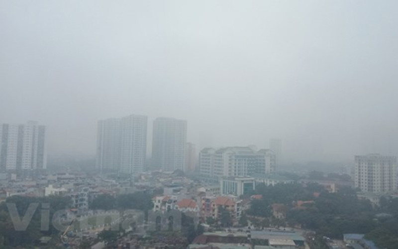 Ô nhiễm không khí tại các thành phố lớn đang ngày càng "xấu." (Ảnh minh hoạ: Hùng Võ/Vietnam+)