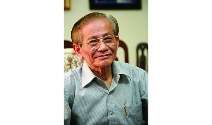 GS, NGND Phan Huy Lê.