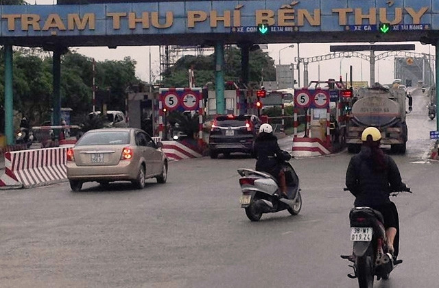 Các Trạm thu phí cầu Bến Thủy đang nằm ở vị trí bất hợp lý.