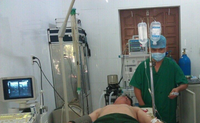 Bệnh nhân chuẩn bị được phẫu thuật.