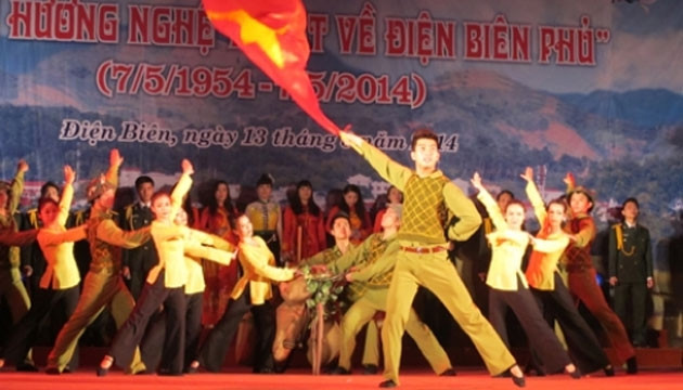 Mãi hào hùng, xúc động nền nghệ thuật cách mạng và kháng chiến.