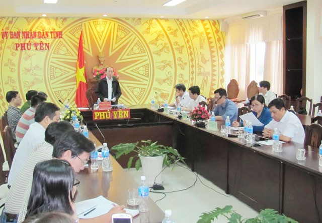 Quang cảnh cuộc họp.