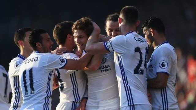 Chelsea đang ở gần chiếc cúp vô địch sau trận thắng Bournemouth 3-1.