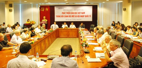 Hội thảo khoa học quốc gia với chủ đề "Phát triển văn học Việt Nam trong bối cảnh đổi mới và hội nhập quốc tế" 