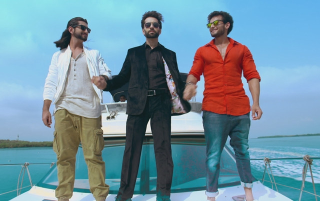 Ba chàng trai trong phim Cuộc chiến gia tộc.