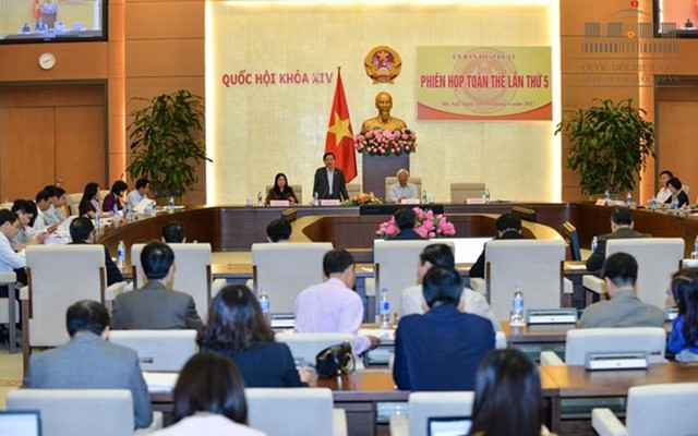 Ủy ban Pháp luật của Quốc hội họp phiên toàn thể lần thứ 5