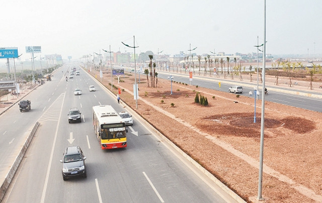 Hạ tầng giao thông huyện Đông Anh đầu tư hiện đại, đồng bộ kết nối với khu vực trung tâm thành phố.