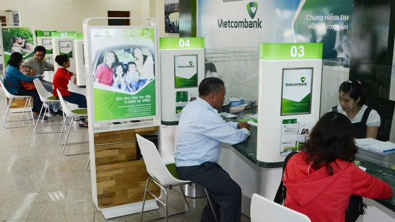 Trong ba năm (2013 - 2015), Vietcombank đã xử lý được khoảng 28 nghìn tỷ đồng nợ xấu, bằng các biện pháp như phát mại tài sản bảo đảm, sử dụng dự phòng rủi ro...