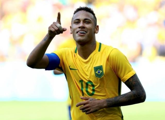 Tiền đạo Neymar ăn mừng bàn thắng thứ hai cho Brazil. (Ảnh: Reuters)