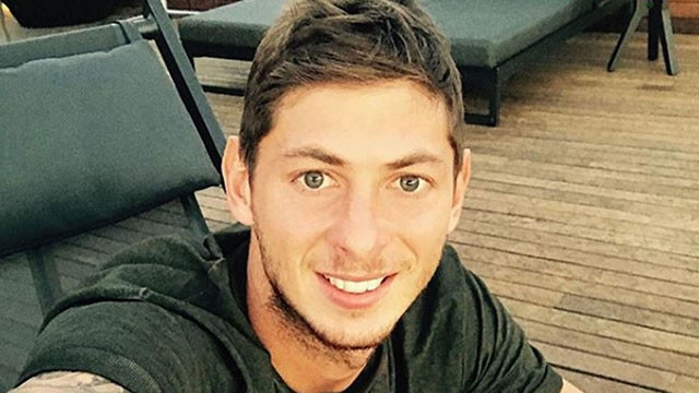 Premier League cầu nguyện cho Emiliano Sala