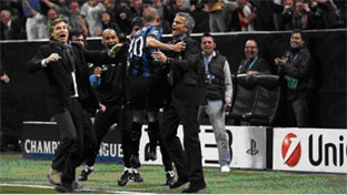 Inter Milan thắng đẹp Barcelona.