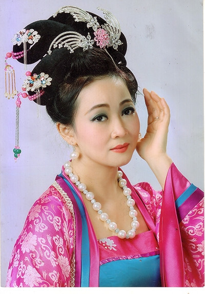 Nghệ sĩ Nhân dân Vương Hà - vắt kiệt mình, tỏa sáng