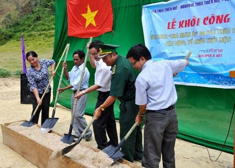 Thừa Thiên - Huế: Xây “Nhà nhân ái” tặng hộ nghèo biên giới