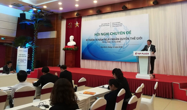 Hội nghị chuyên đề Kỷ niệm 70 năm Ngày Nhân quyền thế giới tổ chức tại tỉnh Hòa Bình.