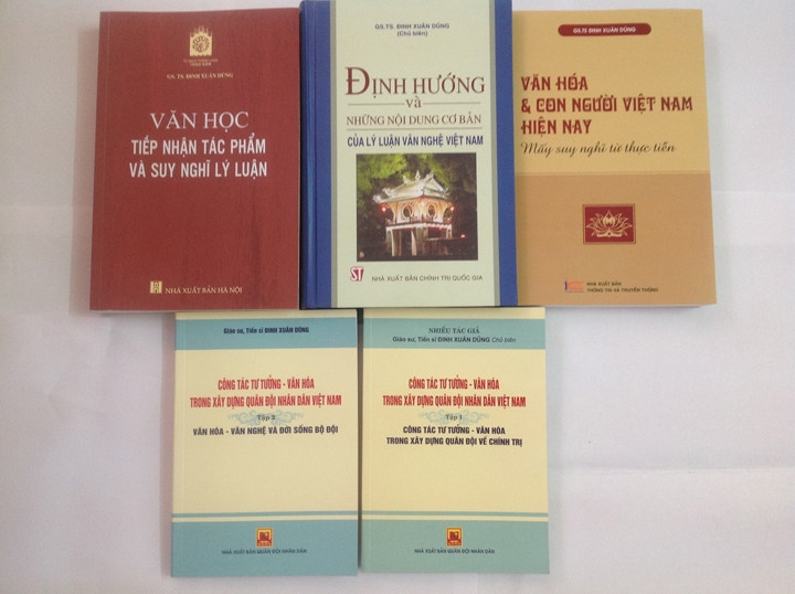 Ra mắt năm cuốn sách nghiên cứu, lý luận về văn hóa, văn học - nghệ thuật