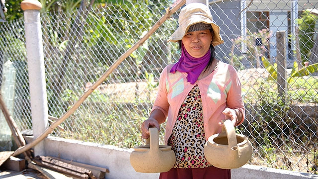 Gốm Quế An được bà Sương lưu giữ cái hồn riêng có. 