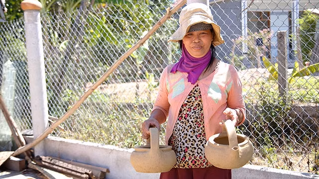 Gốm Quế An được bà Sương lưu giữ cái hồn riêng có. 