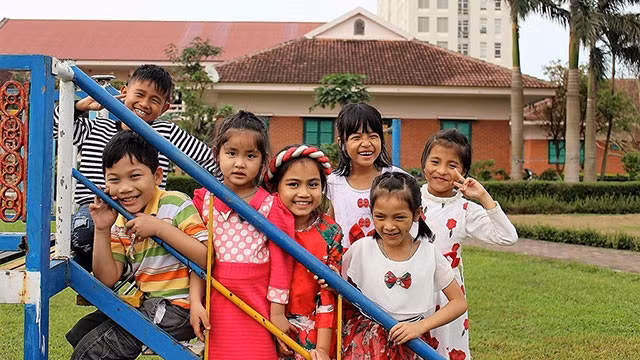 Kêu gọi đỡ đầu cho 238 gia đình tại các làng trẻ SOS