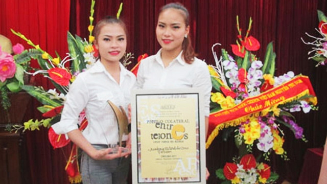 Hồ Thị Thu Thùy và Nguyễn Ngọc Ánh giành giải Vàng trong LH Xiếc quốc tế Cuba với tiết mục Cánh chim Việt. Nguồn: HÀ NỘI MỚI