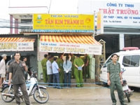 Hiện trường vụ cướp tiệm vàng Tân Kim Thành.