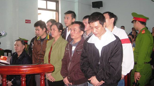 Các bị cáo tại phiên tòa xét xử sơ thẩm