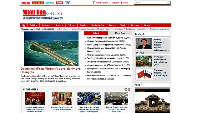 Một phần của giao diện Nhân Dân điện tử tiếng Anh.